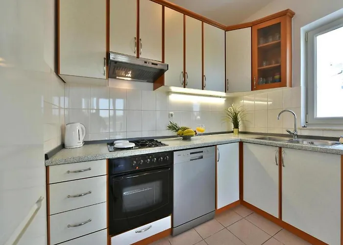Family Friendly House With A Swimming Pool Privlaka, Zadar - 23642 بريفلاكا