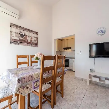 Prázdninový dům Family Friendly House With A Swimming Pool Privlaka, Zadar - 23642