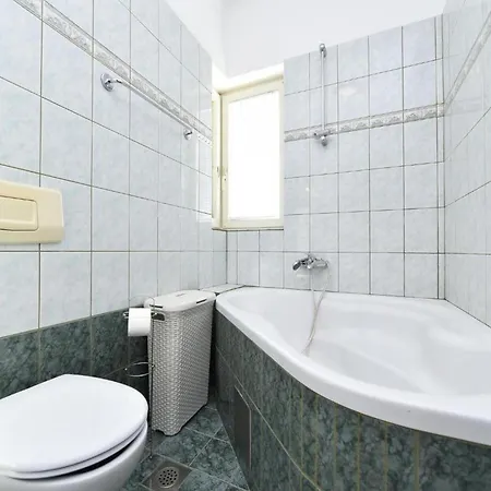 Family Friendly House With A Swimming Pool Privlaka, Zadar - 23642 Prázdninový dům