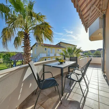 Family Friendly House With A Swimming Pool Privlaka, Zadar - 23642 Prázdninový dům *