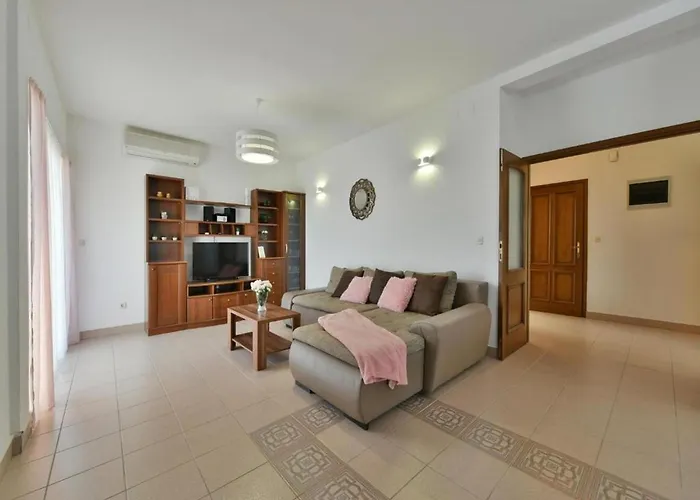 Family Friendly House With A Swimming Pool Privlaka, Zadar - 23642 *