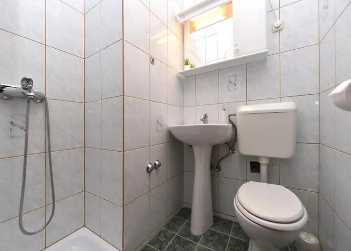 Vakantiehuis Family Friendly House With A Swimming Pool Privlaka, Zadar - 23642 Privlaka (Zadar)